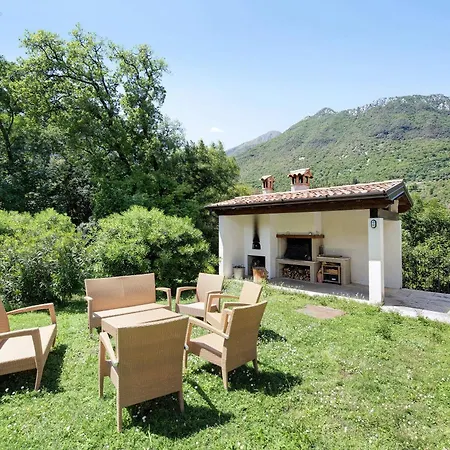 La Casetta Nel Bosco Garda Appartamento *